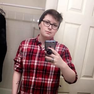 Meet your Posher, Kay